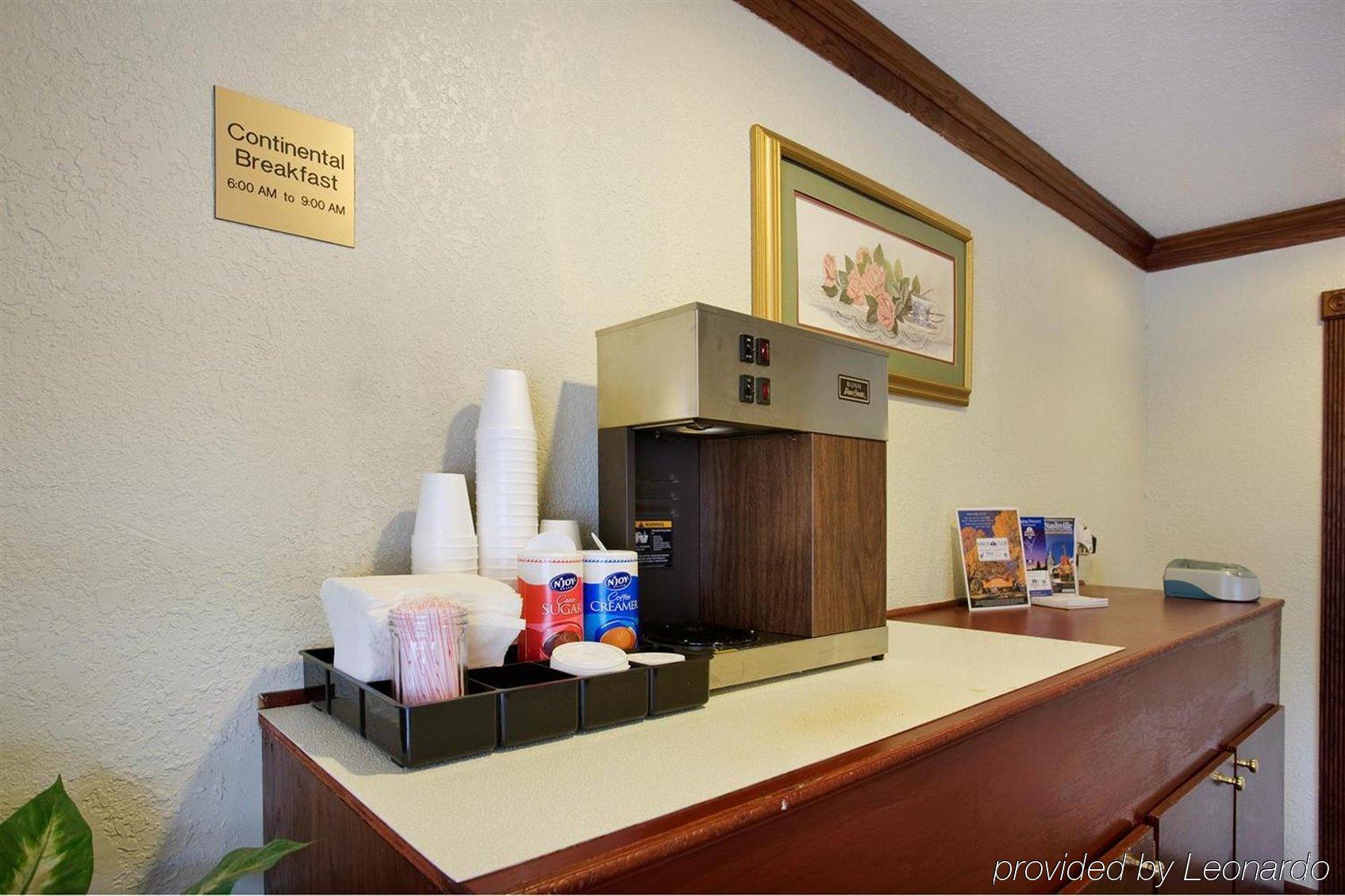 Americas Best Value Inn Near Downtown Nashville Restaurant photo